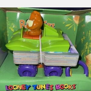 LOONEY TUNES BOOKS READ N ROLL A DUNE BUGGY RIDE WITH BABY TAZ & BOARD BOOKS NEW
